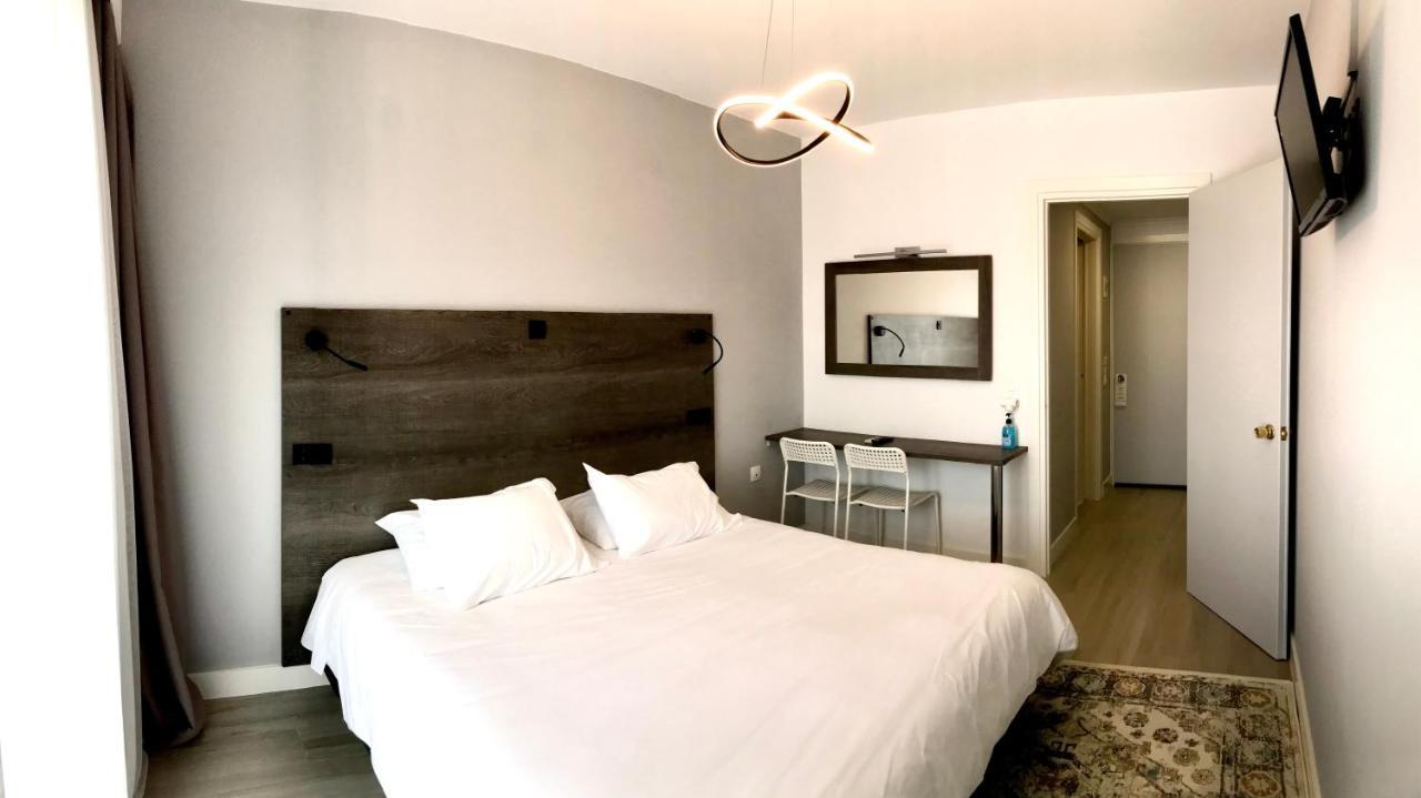 Hotel Anthousa Számosz Kültér fotó