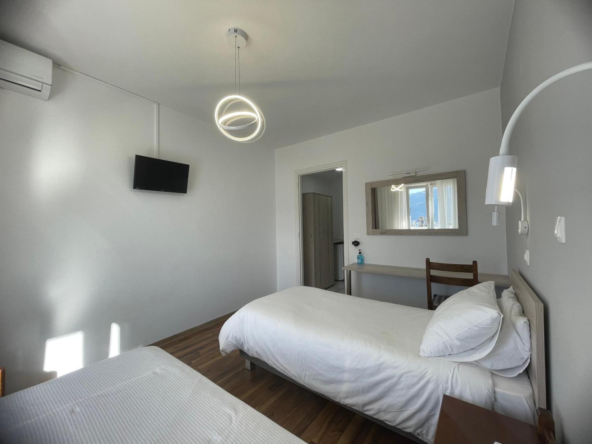 Hotel Anthousa Számosz Kültér fotó