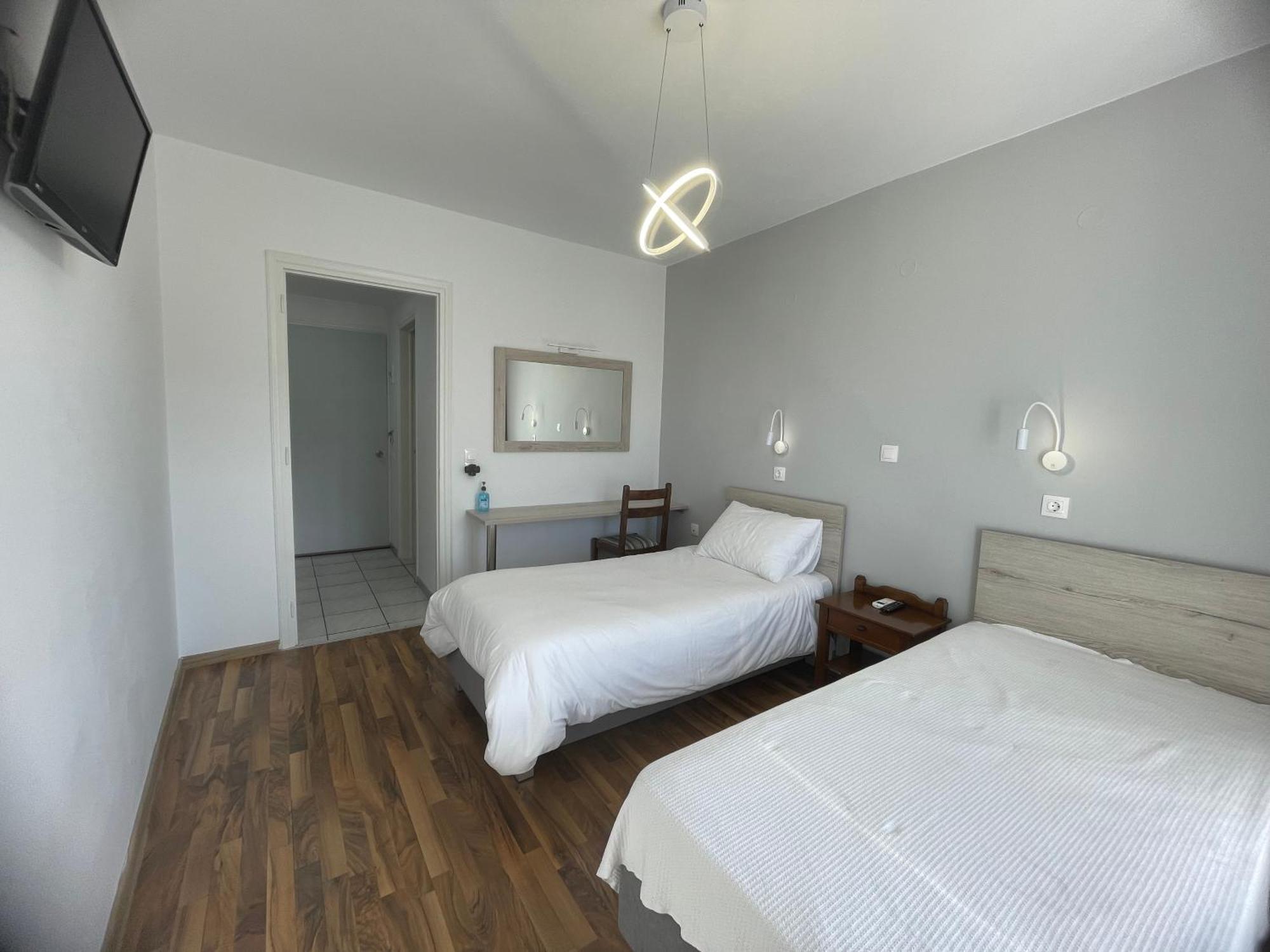 Hotel Anthousa Számosz Kültér fotó